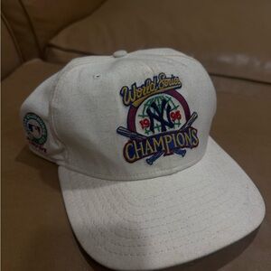 1996 Yankees World Series Champions Official Clubhouse Cap by New Era ⚾️🏟️🧢